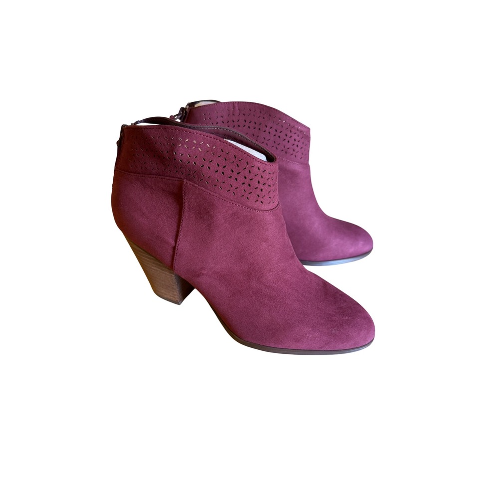 NWT Violet & Red Jackson Lazer Cut Topline Booties Maroon 3" Block Heel Size 9